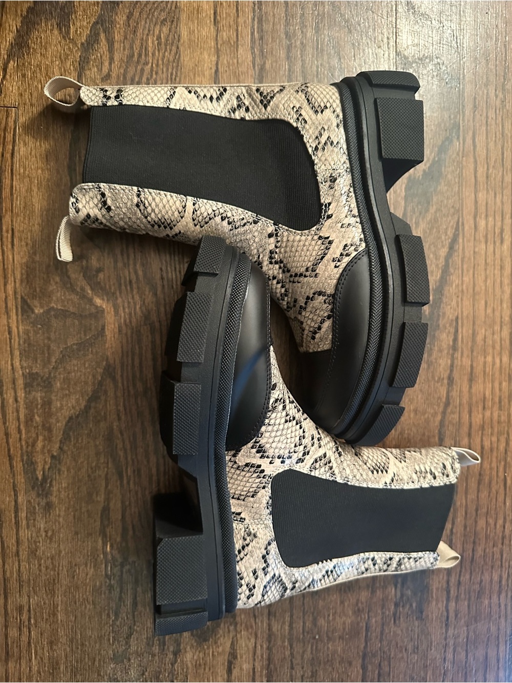 Missguided boots